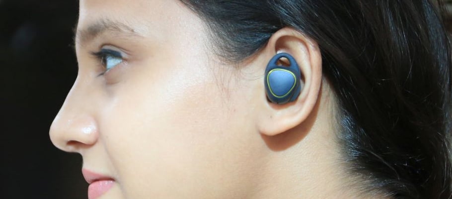 Samsung Gear Icon X Review Not Ready For Prime Time Yet Sammobile Sammobile