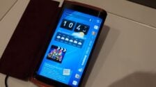 Samsung smartphone with wraparound display coming next year, patent shows usage scenarios