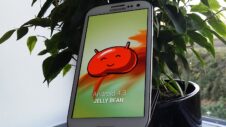 Android 4.3 Jelly Bean update rolling out now to the Samsung Galaxy S III LTE (GT-I9305)