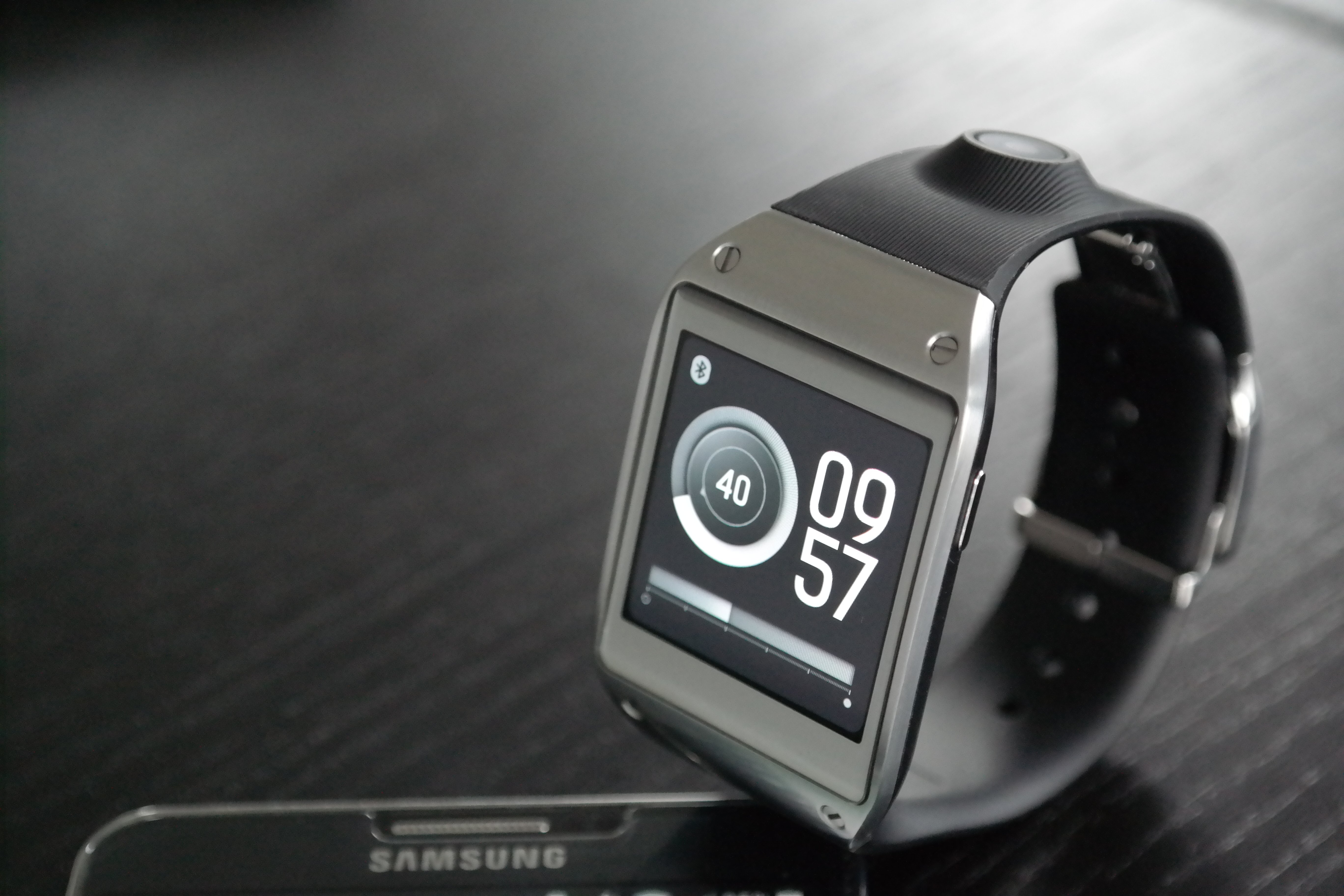 Heb geleerd Aanzetten markt Samsung Galaxy Gear: Custom watch faces! - SamMobile - SamMobile