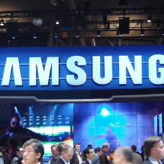 Tensions between Samsung’s US and Korean offices blamed for the company’s struggles in mobile