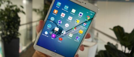 Galaxy Tab S3 manual leaks, showing Android Nougat, Grace UX, and Note-like ambition