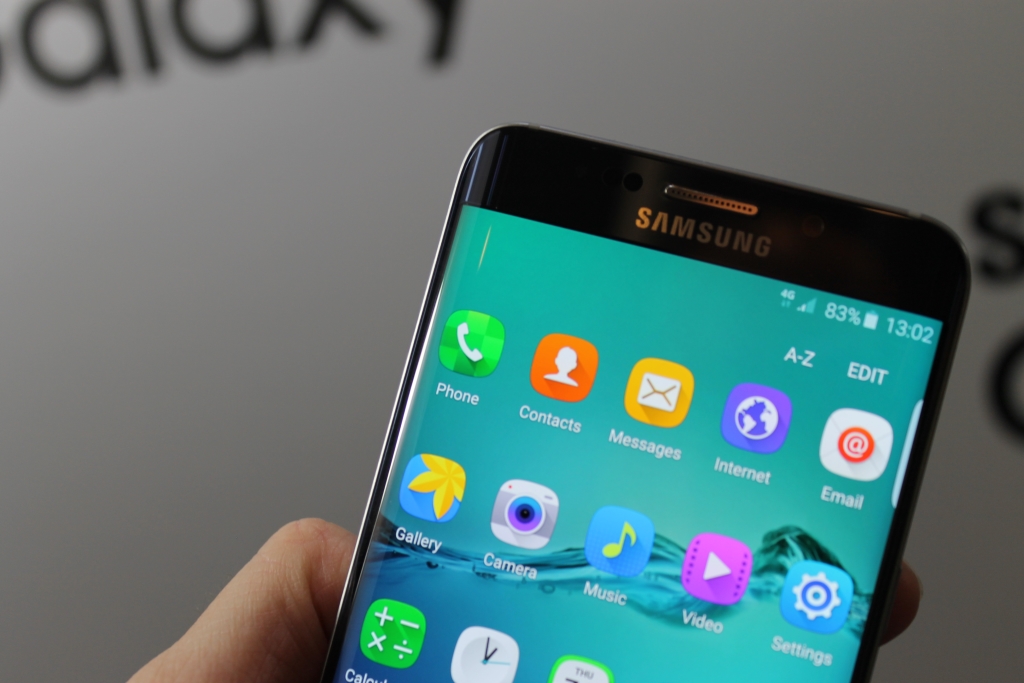 First Galaxy S6 edge+ firmware now available for download.