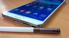 One-handed operation for the Galaxy Note 3 and Galaxy Note 4