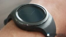 The Gear S2 is getting improved battery life in surprise firmware update