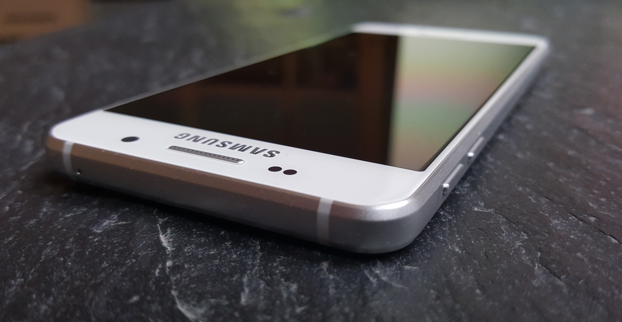 Samsung A3 (2015) and Galaxy A5 (2016) preview - SamMobile - SamMobile