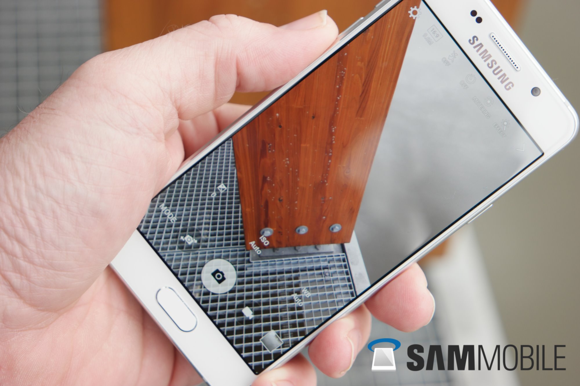 Templado estaño blanco Samsung Galaxy A3 (2016) review: basic, beautiful, and a bit too expensive  - SamMobile - SamMobile