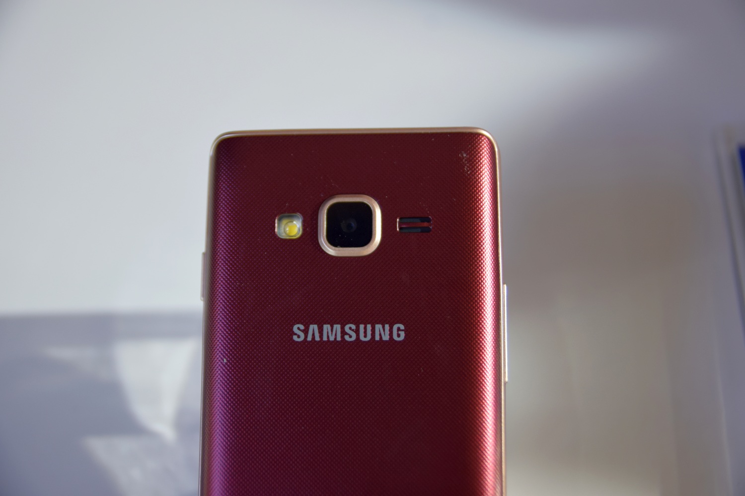 Hands-on experience with the Tizen-based Samsung Z2 