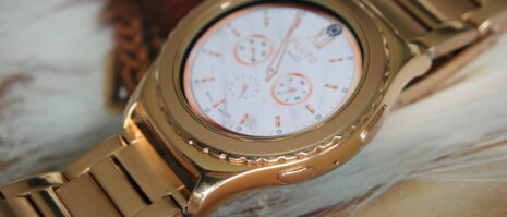 Woman’s view: Samsung Gear S2 Classic 18K Rose Gold