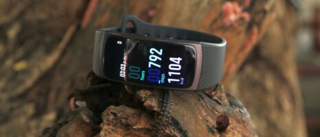 Samsung Gear Fit 2 review: A worthy upgrade over the Gear Fit