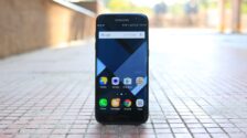 Galaxy S7 edge wins Best Smartphone award at MWC 2017