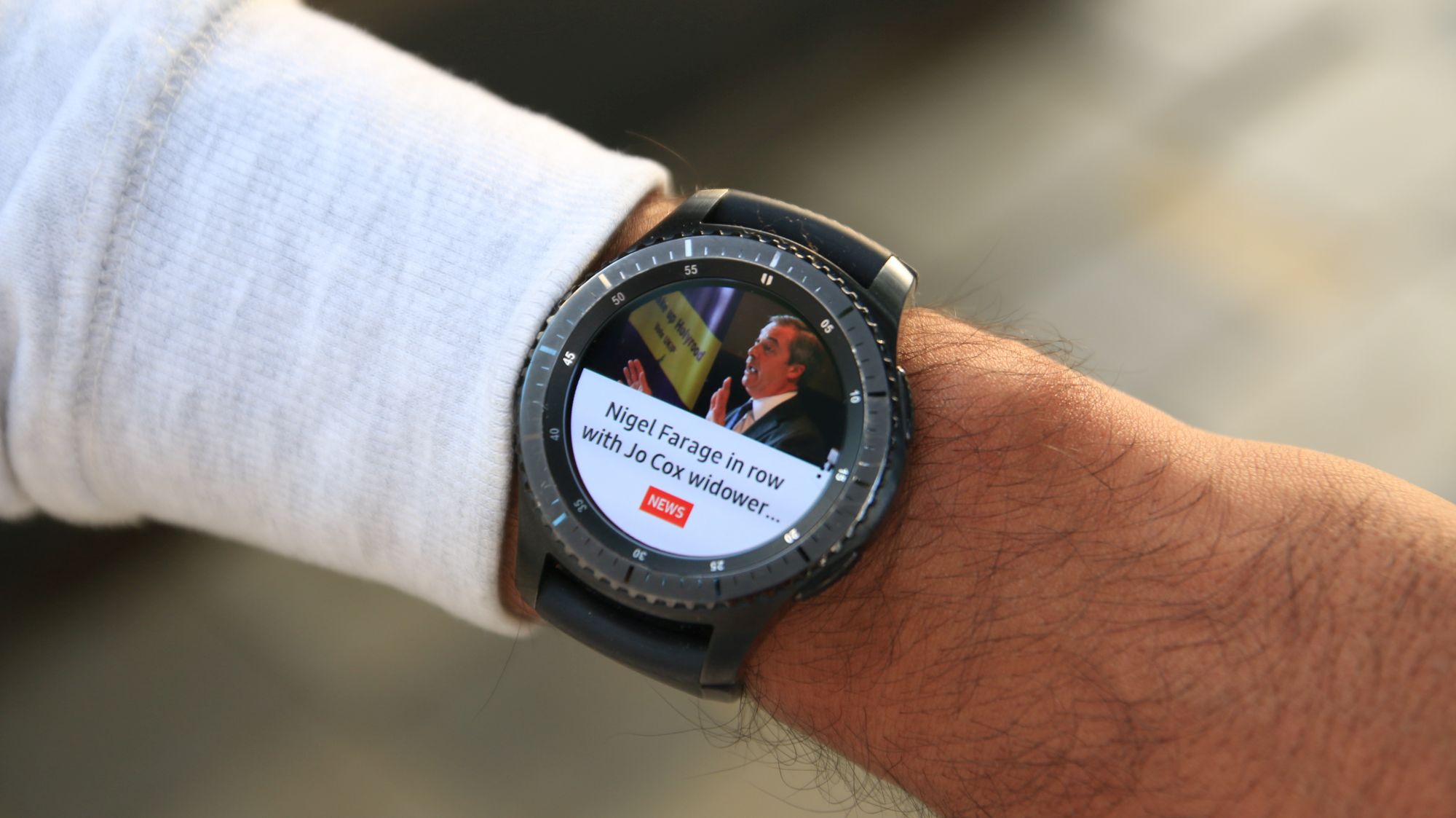 connect samsung gear s3 to iphone