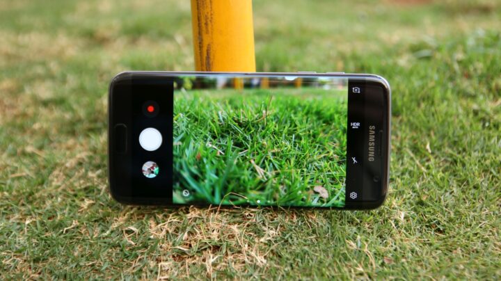 Nougat Tip: Enable 'tap to take selfies' on your Galaxy S7 or Galaxy S7
