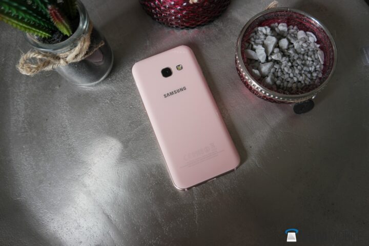 Samsung Galaxy A3 (2017) Finally the 'A class' compact phone we - SamMobile - SamMobile
