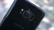 Galaxy S8 Tip: Use fingerprint sensor gestures to access the notification shade