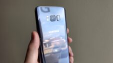Someone has found a ‘fix’ for the Galaxy S8’s fingerprint sensor placement