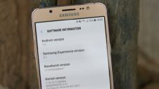 Screenshots: Android Nougat with Samsung Experience UX on the Galaxy J5 and Galaxy J7 (2016)