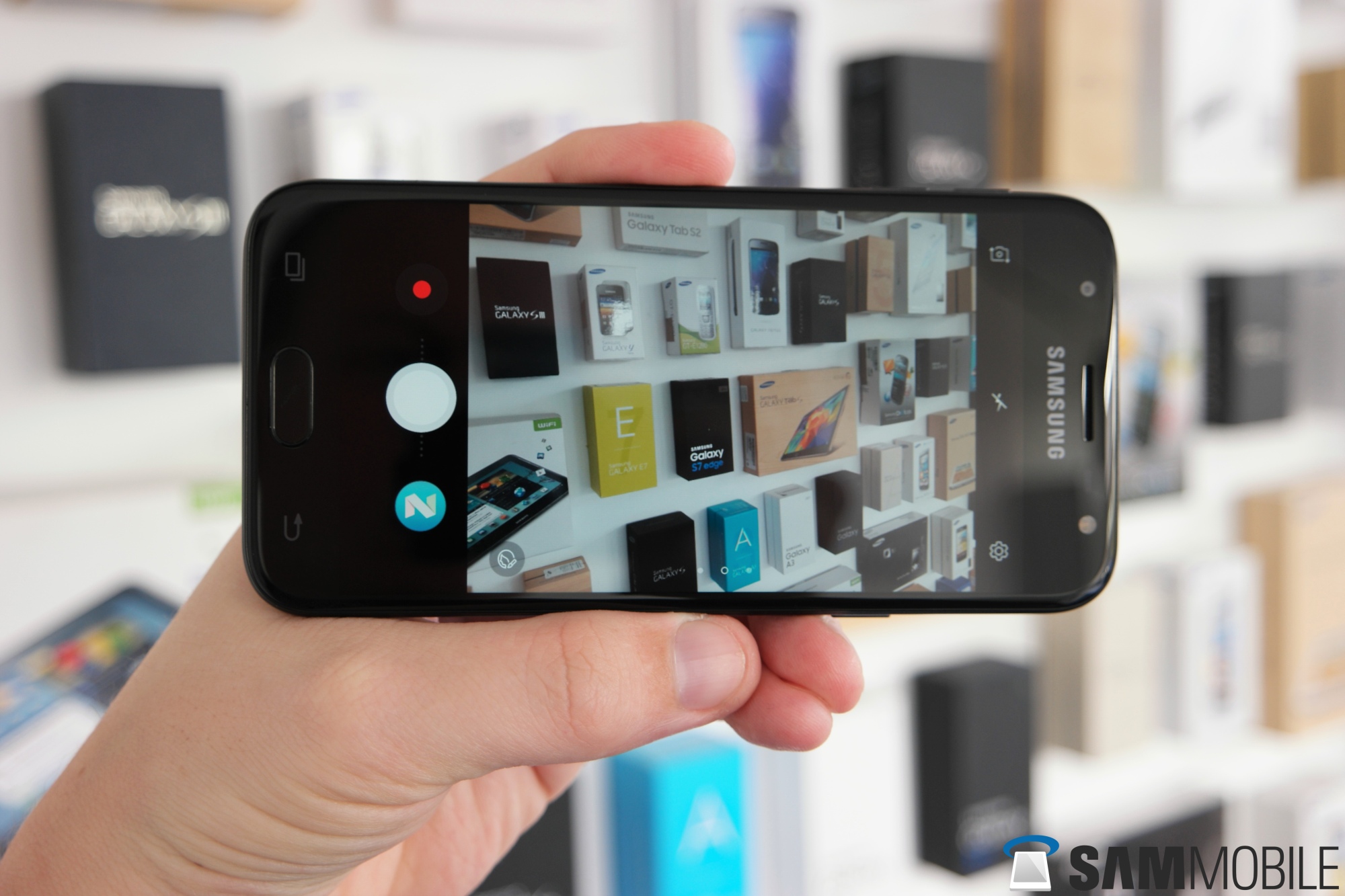 This Four Year Old Samsung Smartphone Gets April 21 Security Update Sammobile