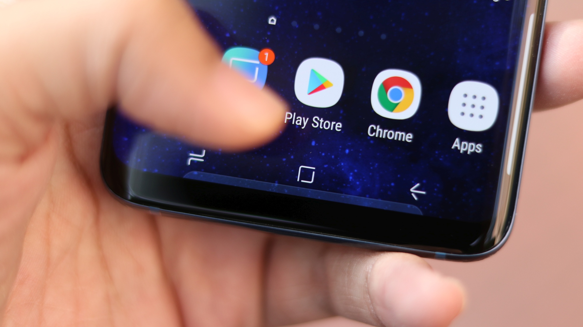 Galaxy S9 Tip Enhance Display Touch Sensitivity When Using A