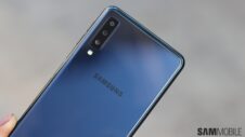 Samsung’s foldable smartphone may sport a triple-camera setup on the back