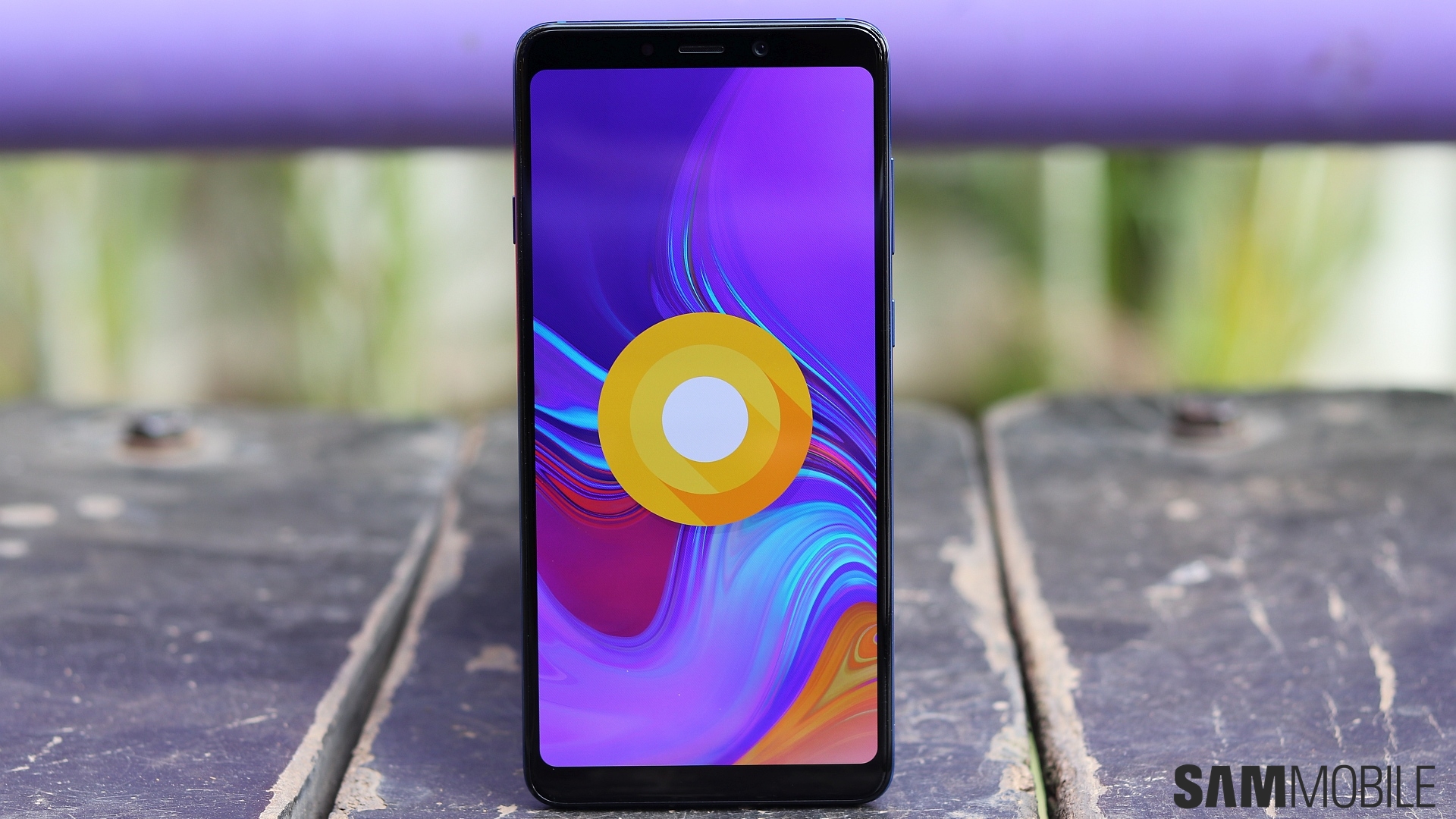 Samsung Galaxy A9 (2018) shimmers in lovely colors - CNET