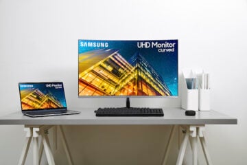 Samsung UHD Curved Monitor