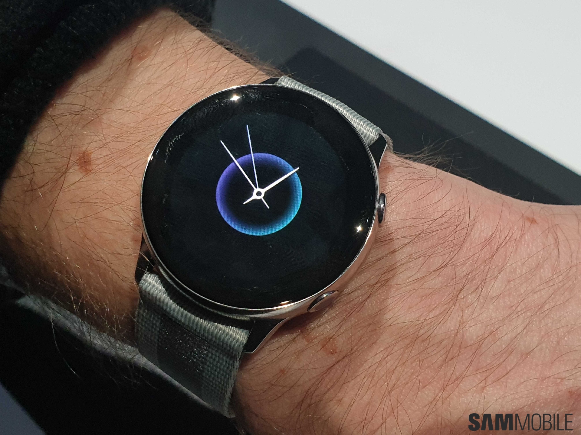 Huiswerk maken Wiens Voorwaarden Samsung Galaxy Watch Active hands-on: One UI in, bezel ring out - SamMobile