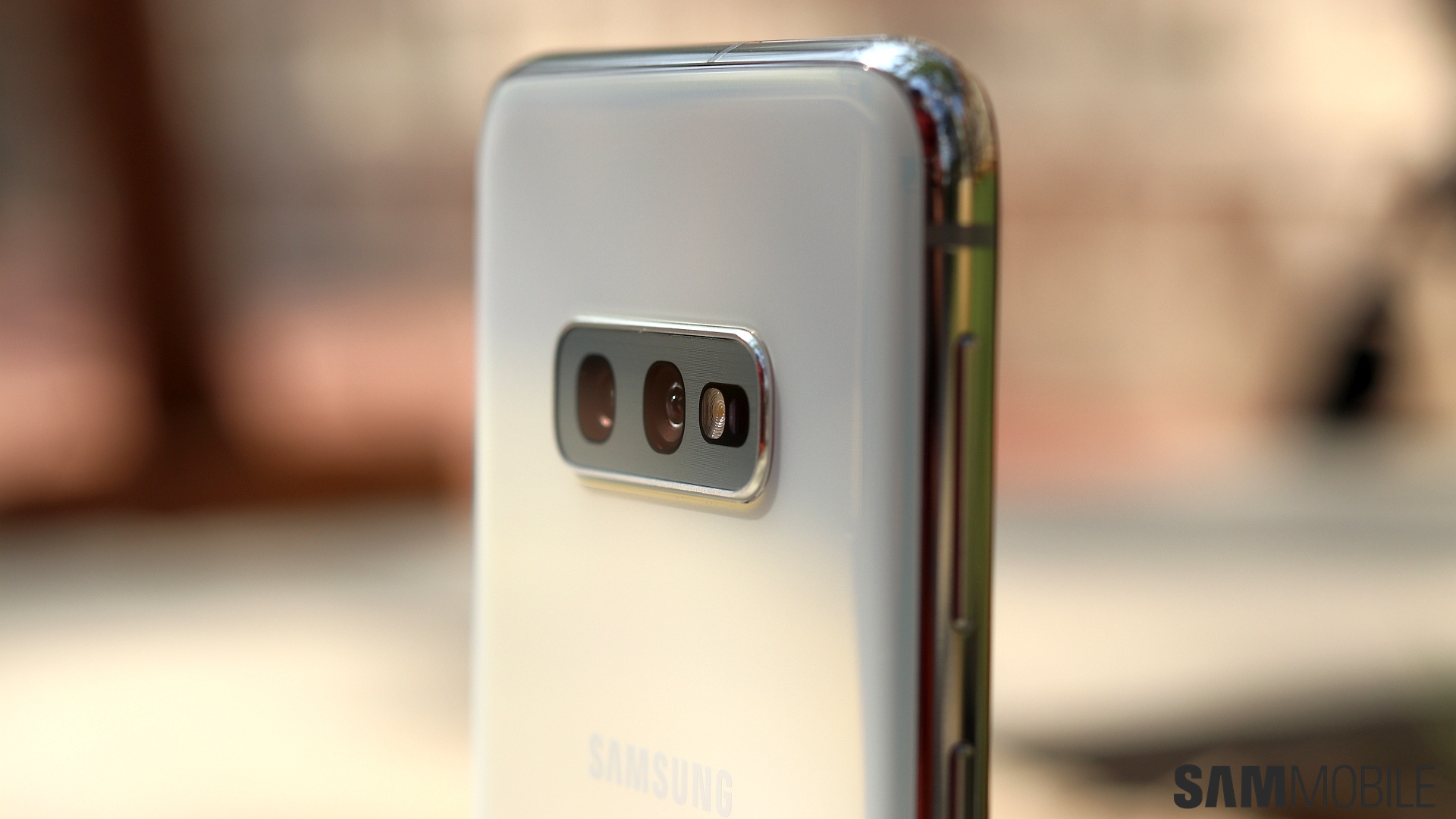 Samsung's affordable Galaxy S10e is more affordable than ever in