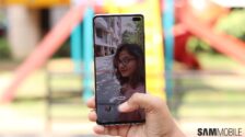 Where to find the AR Doodle camera feature on the Galaxy S10