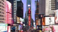 Samsung completes work on massive LED display at NYC’s One Times Square