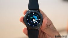 Half a decade-old Gear smartwatches are getting new firmware updates