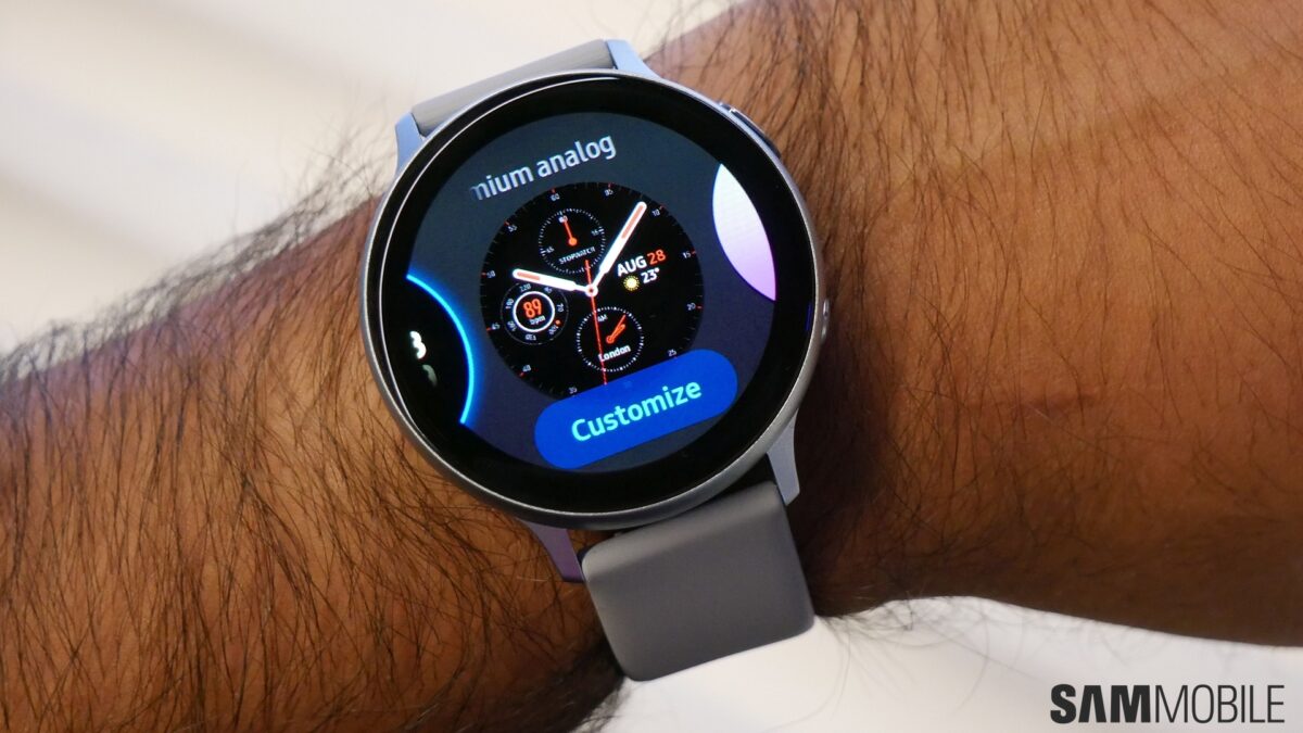 Samsung Galaxy Watch Active 2 LTE and 