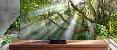 Samsung 8K TVs support AV1 hardware decoding to play 8K YouTube videos