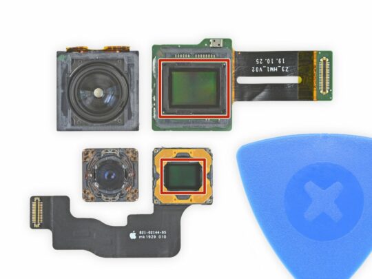 Samsung Galaxy S20 Ultra Teardown 108MP Camera Sensor Size Comparison With Apple iPhone 12 Primary Camera Size