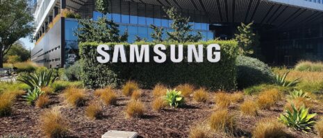 Samsung Logo Lawn