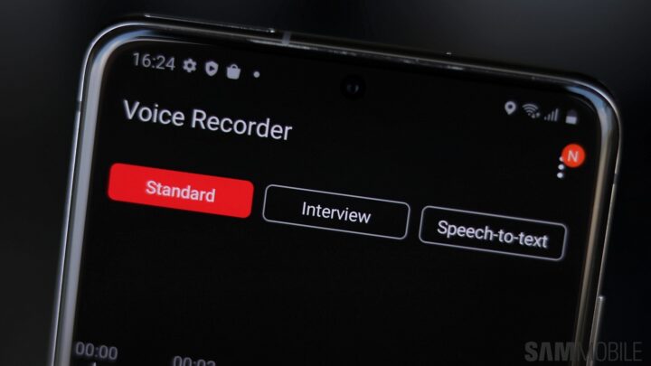 Photo of La aplicación Voice Recorder de Samsung obtiene compatibilidad con la paleta de colores One UI 5.0