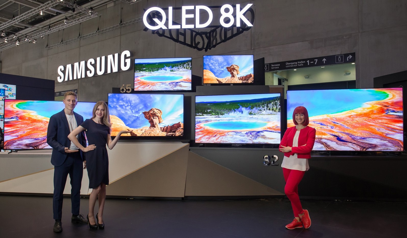 Samsung's flagship 8K Neo QLED TV uses display panel from TCL's CSOT -  SamMobile