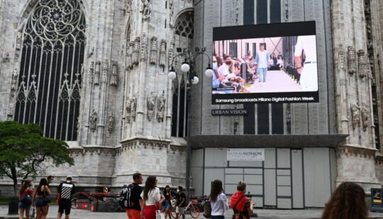 Samsung Digital Signage Display Milan Digital Fashion Week 2020