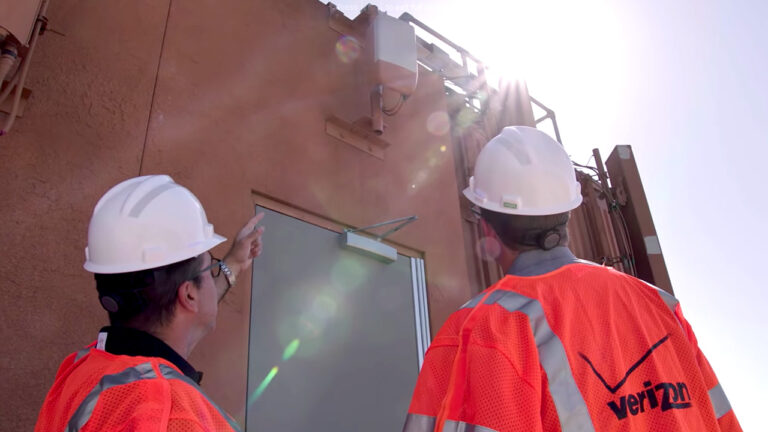 Samsung starts testing Open RAN networking for Verizon - SamMobile