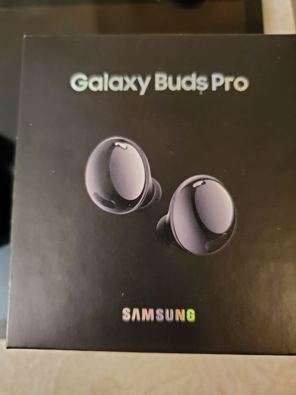 Galaxy-Buds-Pro-hands-on-leak_2.jpg