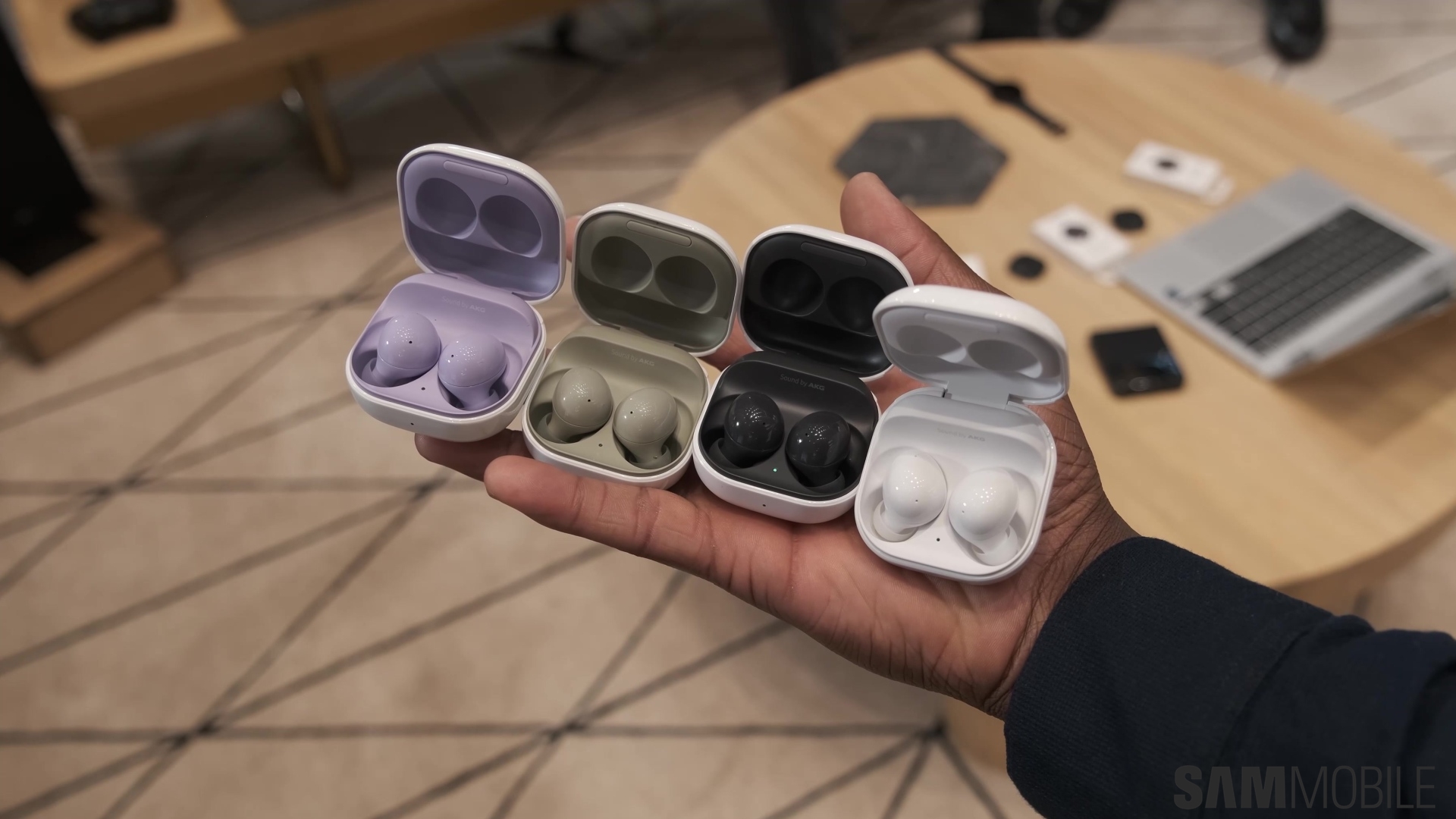 Galaxy Buds 2 Pro will get Bluetooth LE Audio support later this year -  SamMobile