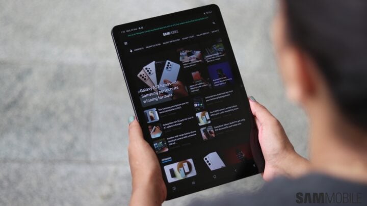 Portable Tab SamMobile S8 Galaxy multimedia Samsung - powerhouse review: