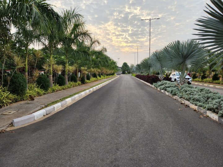 Samsung Galaxy S22+ Camera Sample Primary Daylight HDR