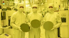 Samsung plans to start mass production of 2nm GAA chips next year