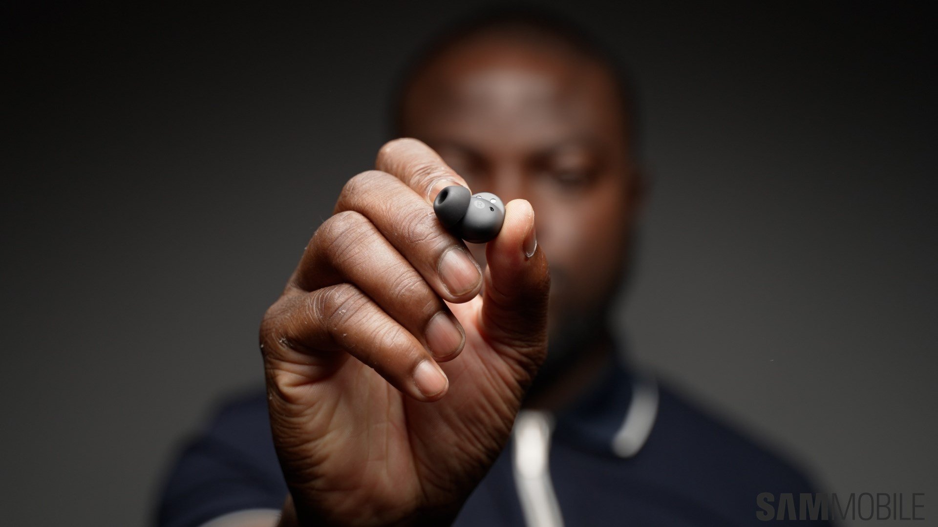 Galaxy Buds 2 Pro earbuds get their first official firmware update - SamMobile 