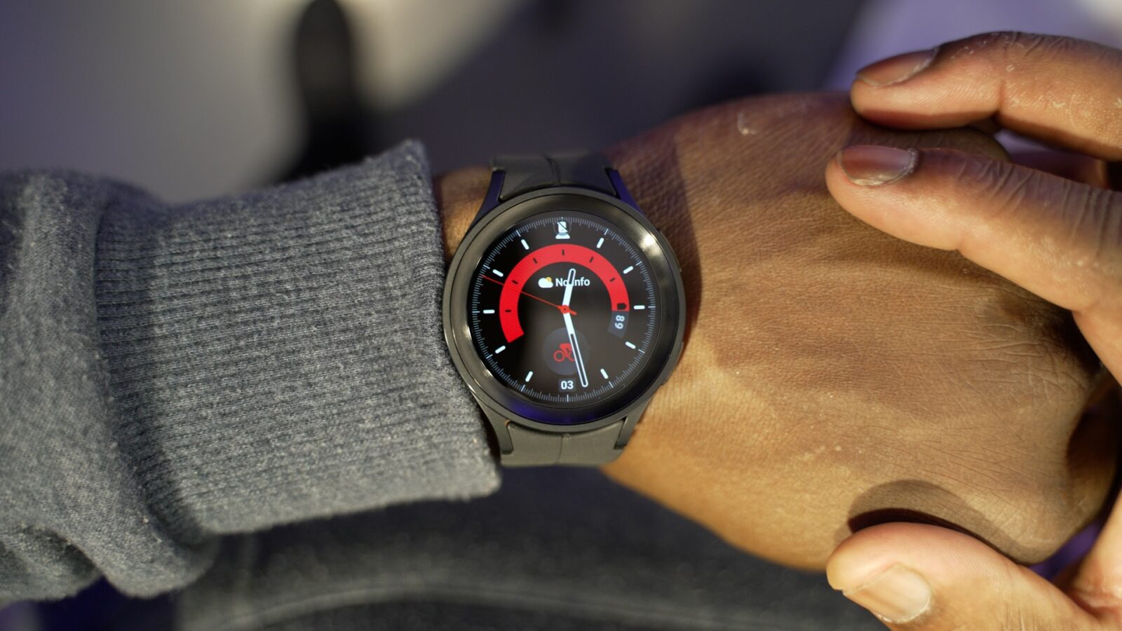 Galaxy Watch 6 Classic vs Watch 5 Pro Not a replacement? SamMobile