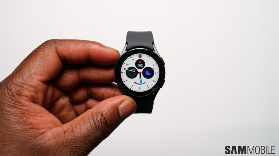 Samsung Wear OS 4 One UI Watch 5 firmware update tracker SamMobile