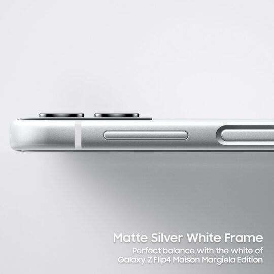 Samsung Galaxy Z Flip 4 Maison Margiela Edition Silver White Frame