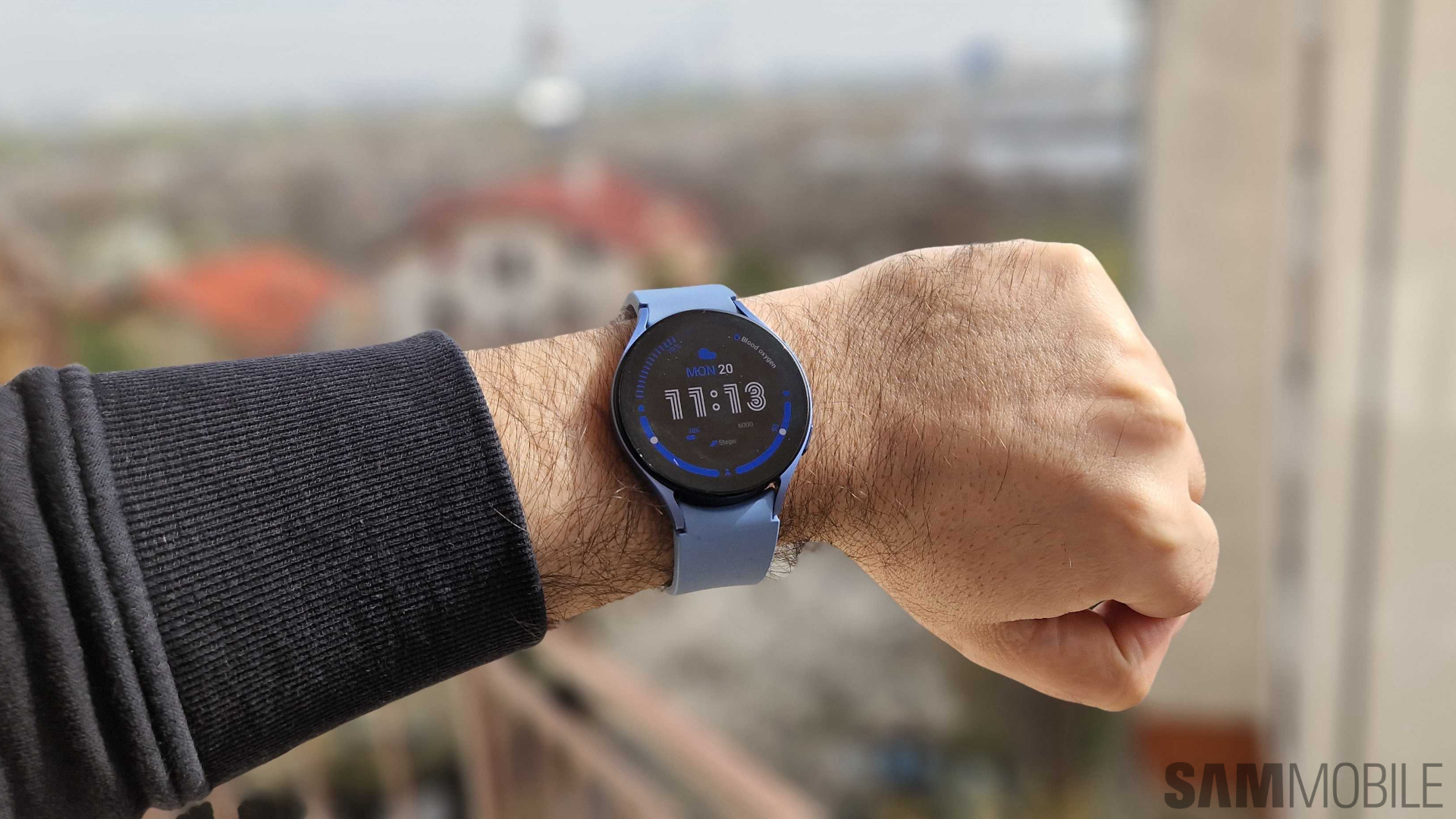 SAMSUNG Galaxy Watch 6 Bespoke Edition 44mm Exclusive Bluetooth Smartwatch,  Health, Fitness, Sleep, HR Tracker, Improved Battery, Sapphire Crystal