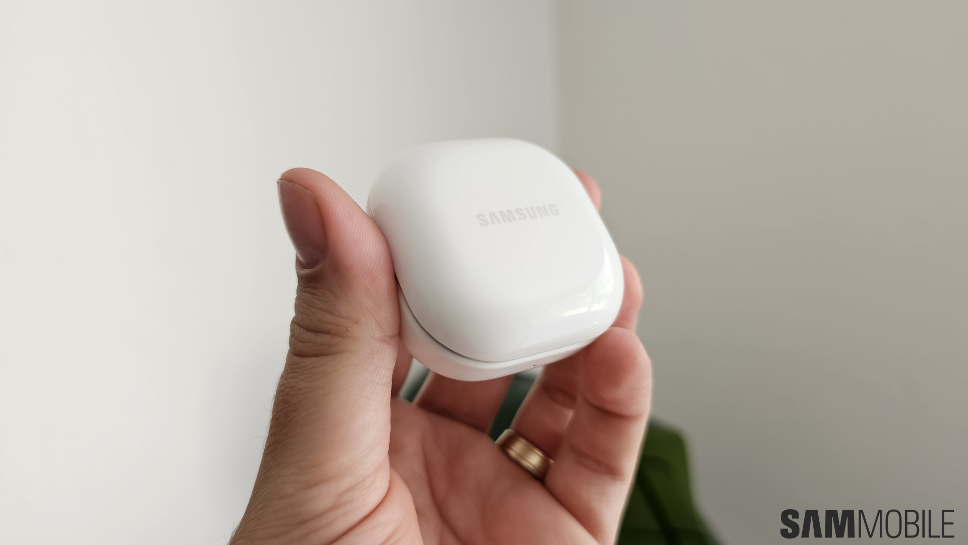 Samsung Galaxy Buds FE Review: Surprisingly Good ANC for $99